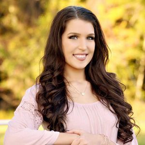 Meet your Posher, Jillian